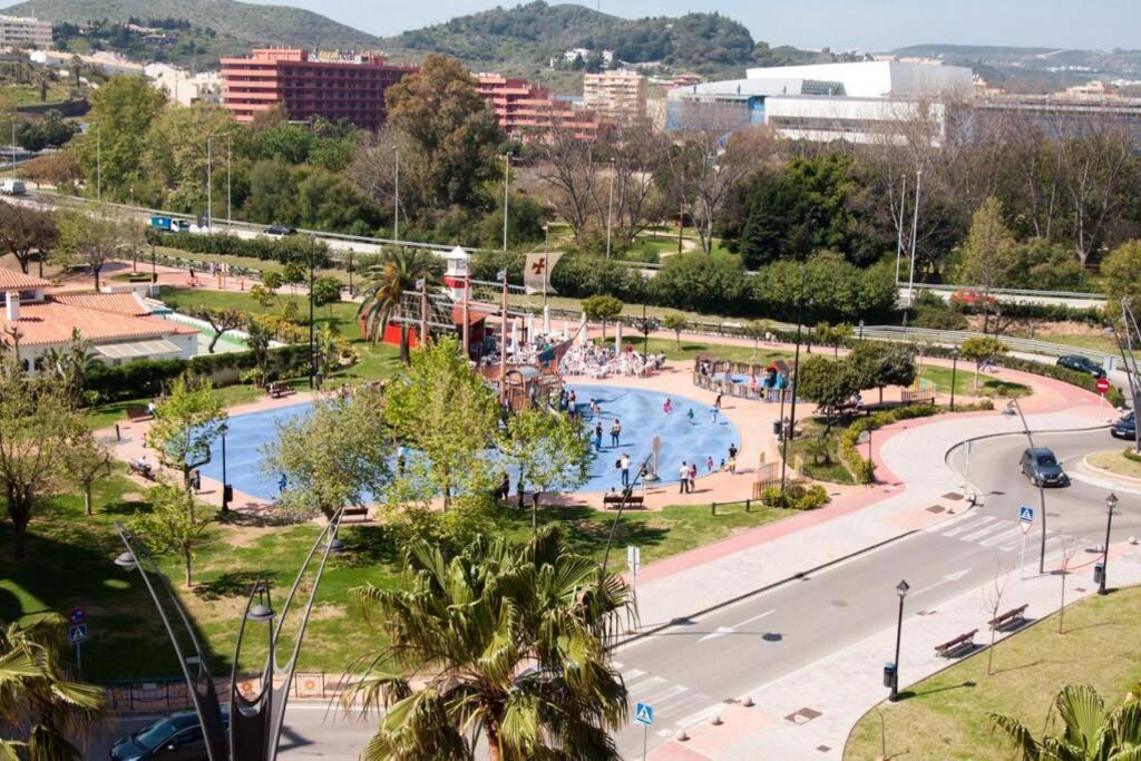 Fuengirola , Beach, Centre ,Balcony With Seaview, For 4 Persons Εξωτερικό φωτογραφία
