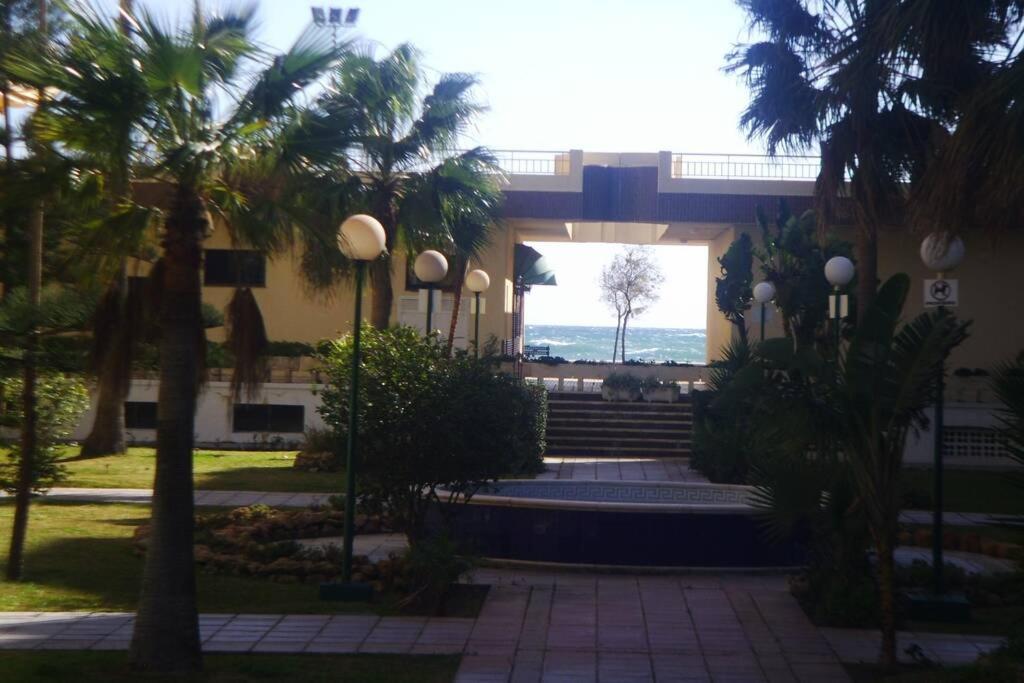 Fuengirola , Beach, Centre ,Balcony With Seaview, For 4 Persons Εξωτερικό φωτογραφία